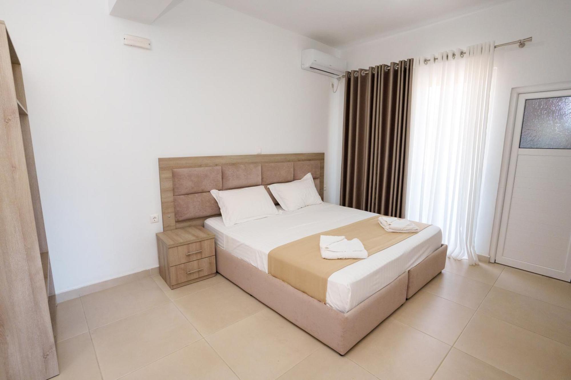 Near The Sea Apartments Nano Ksamil Exterior photo