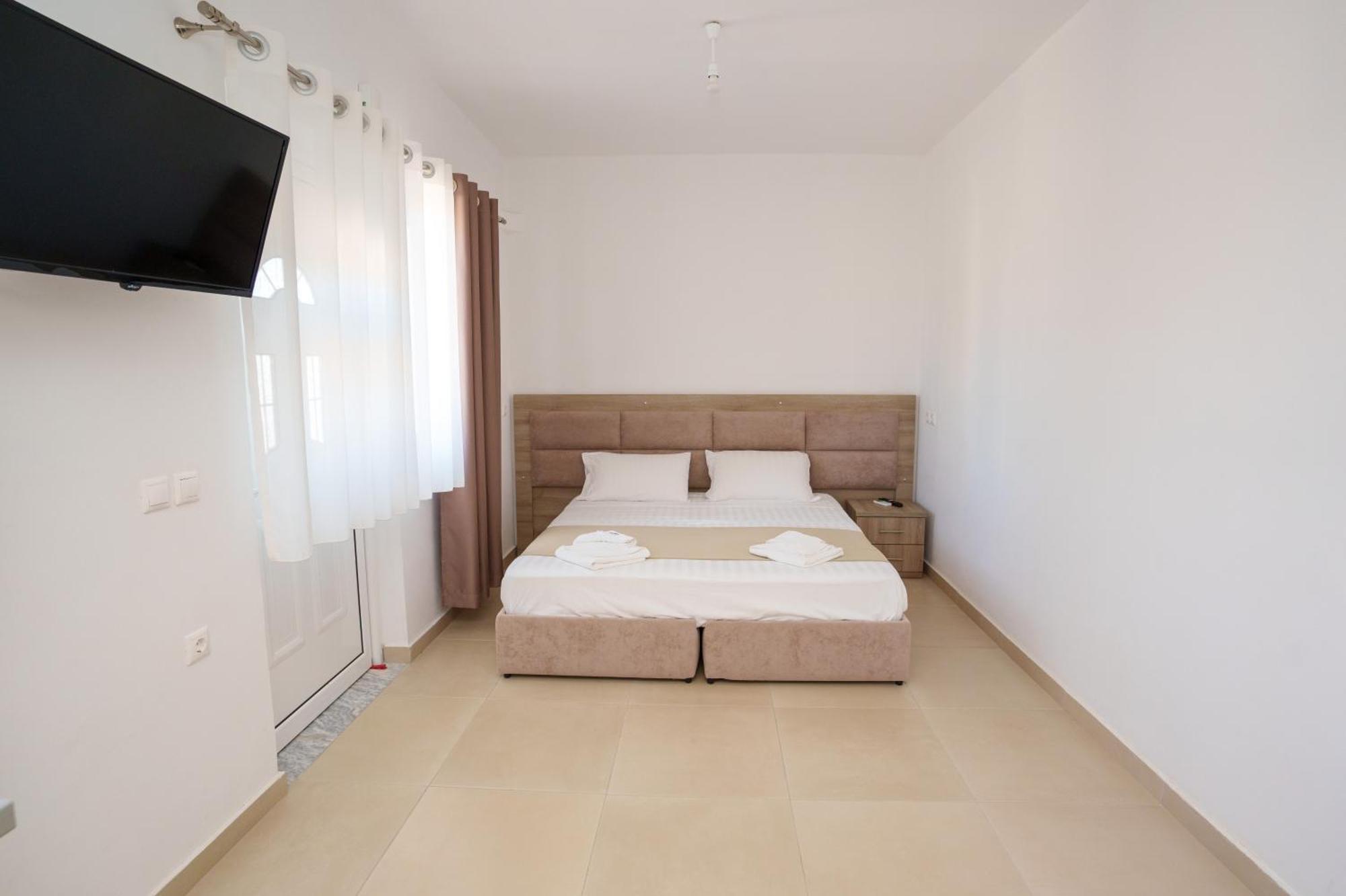 Near The Sea Apartments Nano Ksamil Exterior photo