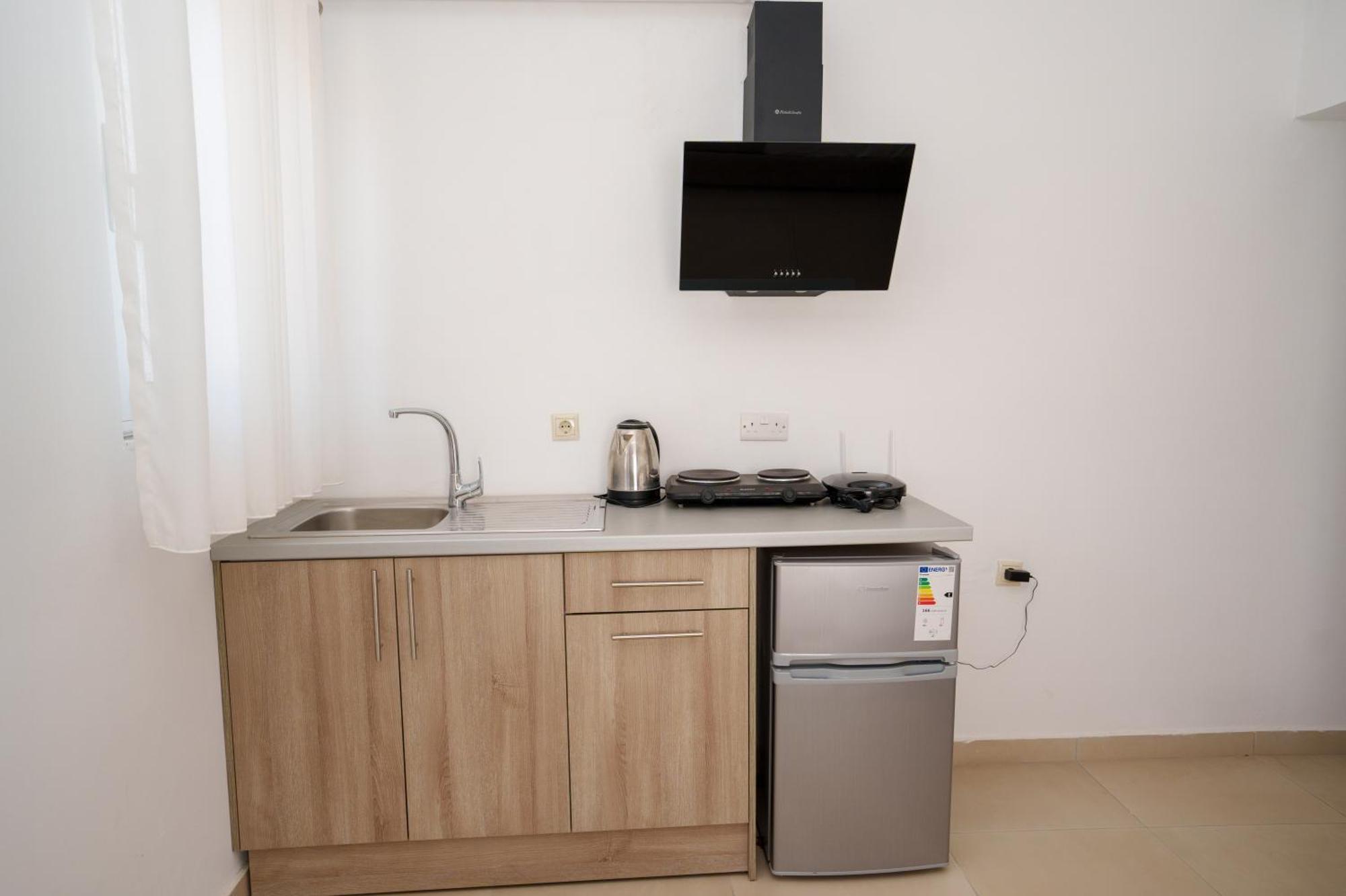 Near The Sea Apartments Nano Ksamil Exterior photo