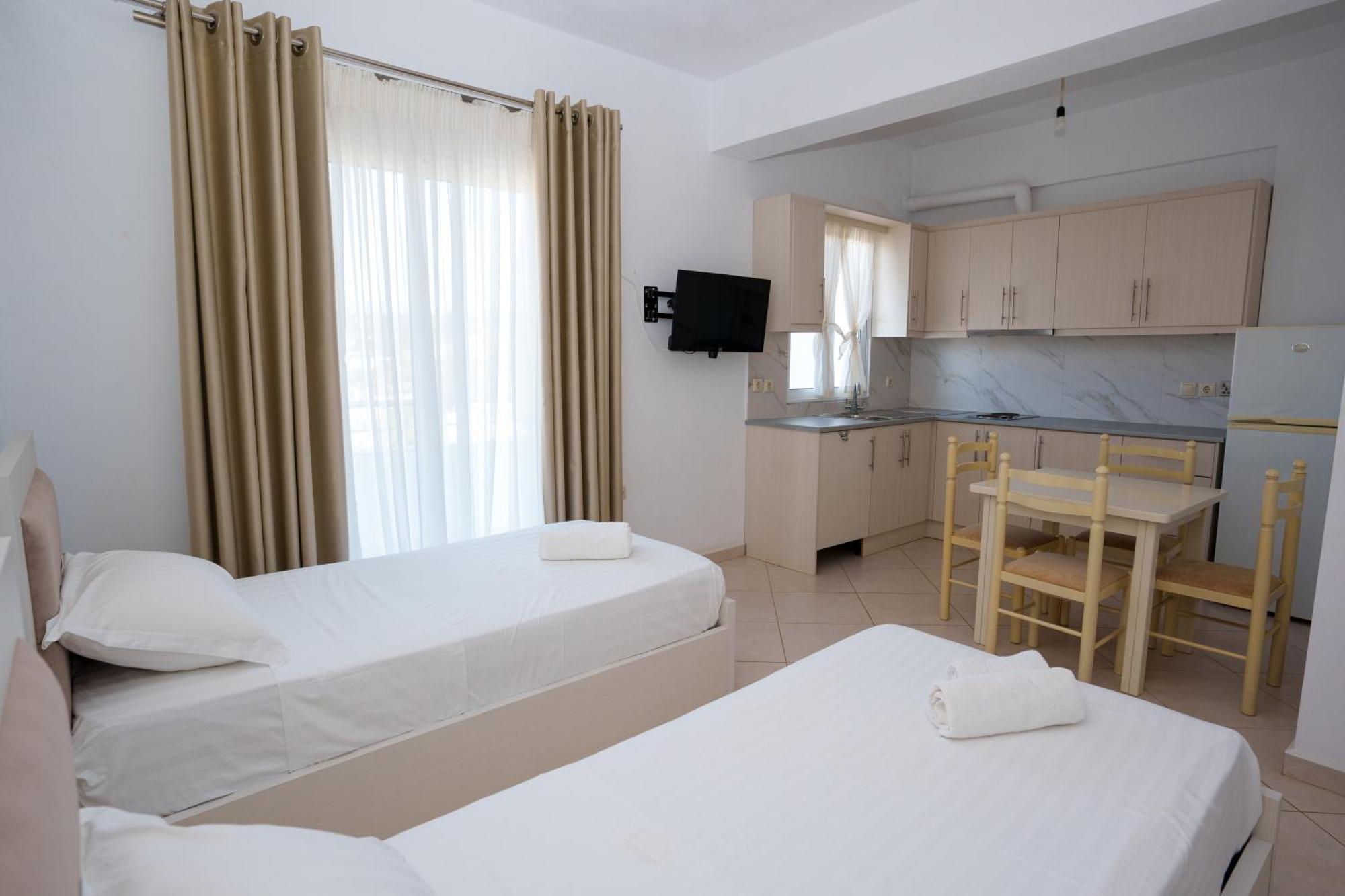Near The Sea Apartments Nano Ksamil Exterior photo